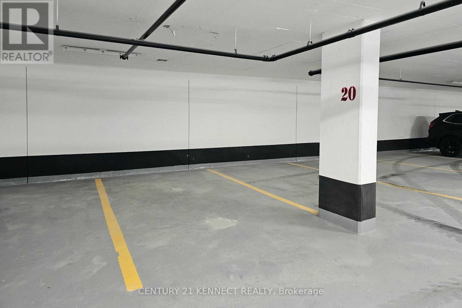 1502 - 15 Watergarden Drive, Mississauga, Ontario  L5R 0H4 - Photo 4 - W12467983