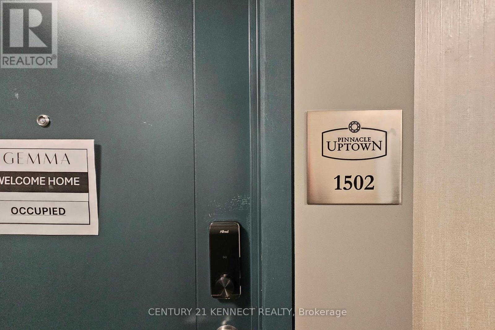 1502 - 15 Watergarden Drive, Mississauga, Ontario  L5R 0H4 - Photo 6 - W12467983