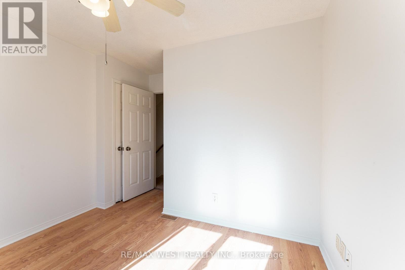 852 Beatrice Street E, Oshawa, Ontario  L1K 2H7 - Photo 14 - E12457877