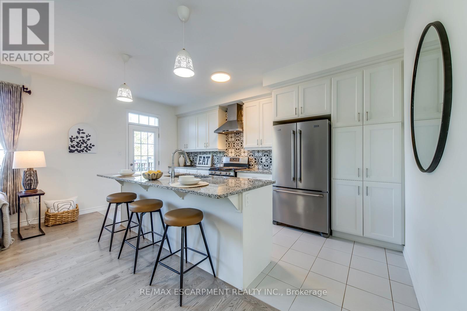 3429 Eternity Way, Oakville, Ontario  L6H 0X9 - Photo 18 - W12467993