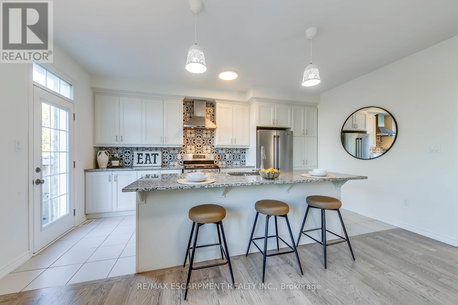 3429 Eternity Way, Oakville, Ontario  L6H 0X9 - Photo 20 - W12467993