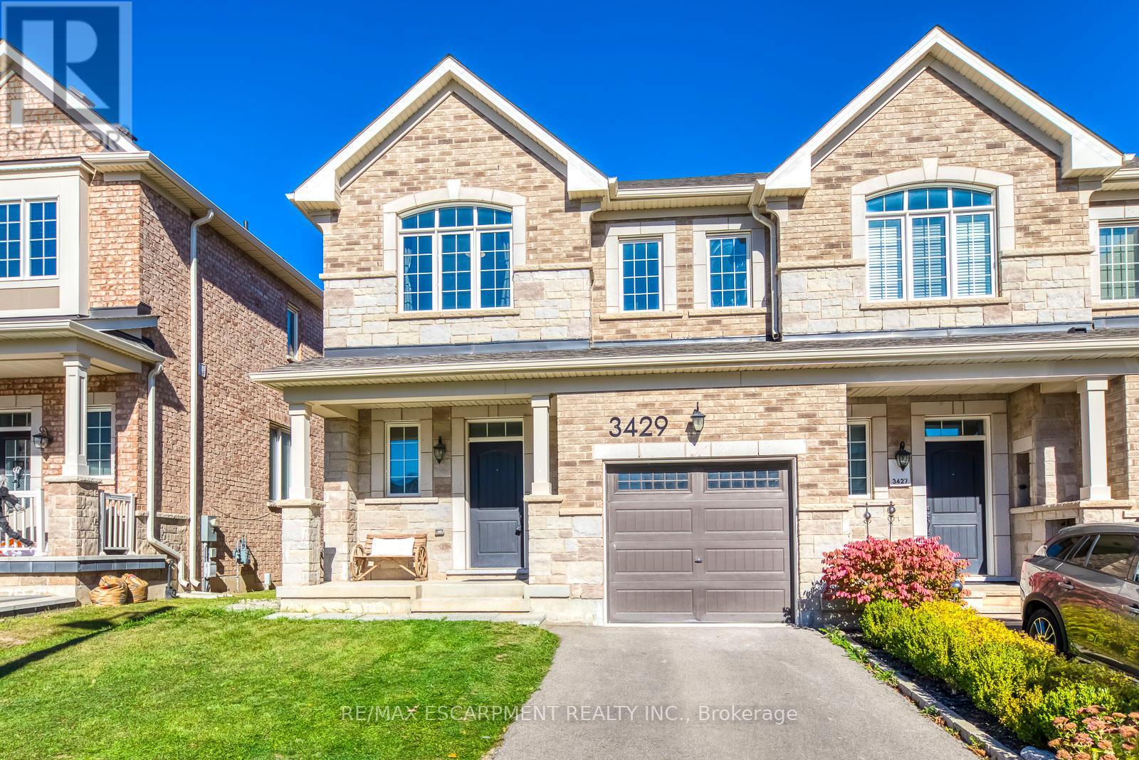 3429 Eternity Way, Oakville, Ontario  L6H 0X9 - Photo 3 - W12467993