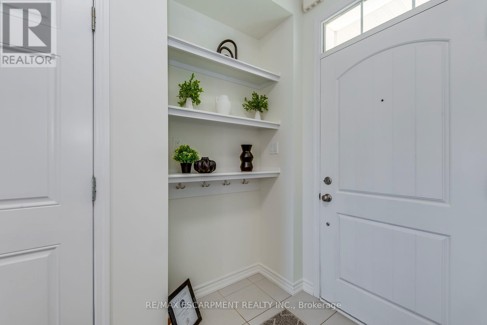 3429 Eternity Way, Oakville, Ontario  L6H 0X9 - Photo 6 - W12467993