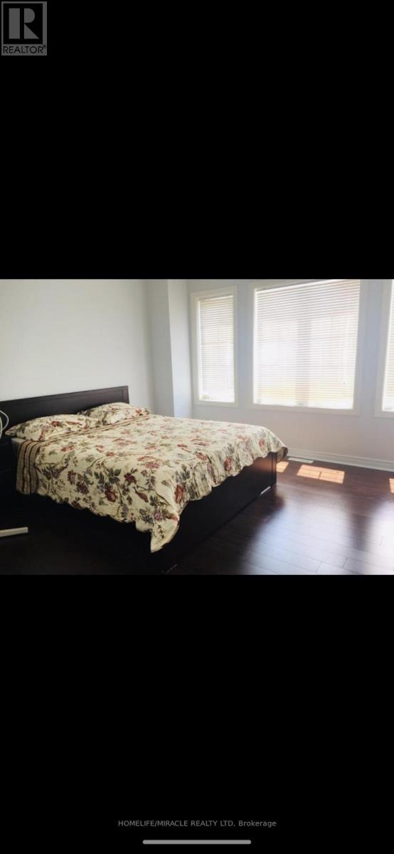 5 Exhibition Crescent, Brampton, Ontario  L7A 4B8 - Photo 11 - W12468001