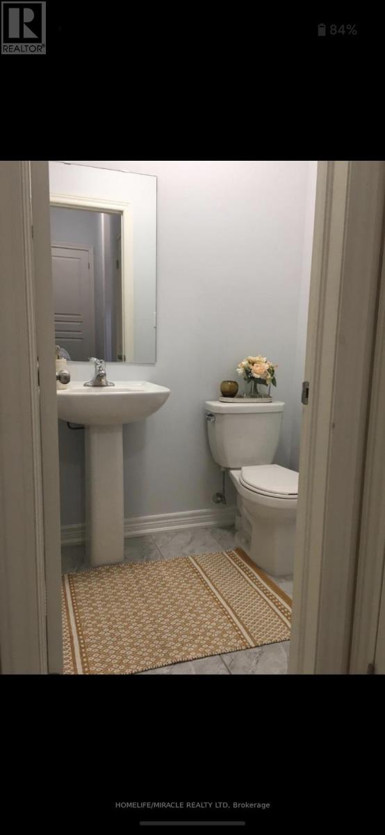 5 Exhibition Crescent, Brampton, Ontario  L7A 4B8 - Photo 12 - W12468001