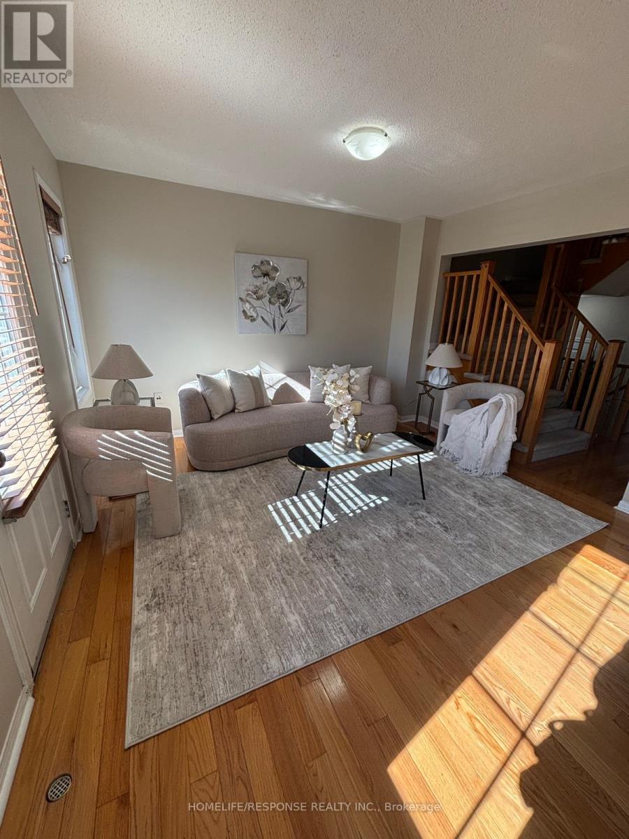 941 Hasselfeldt Heights, Milton, Ontario  L9T 0M5 - Photo 13 - W12468004