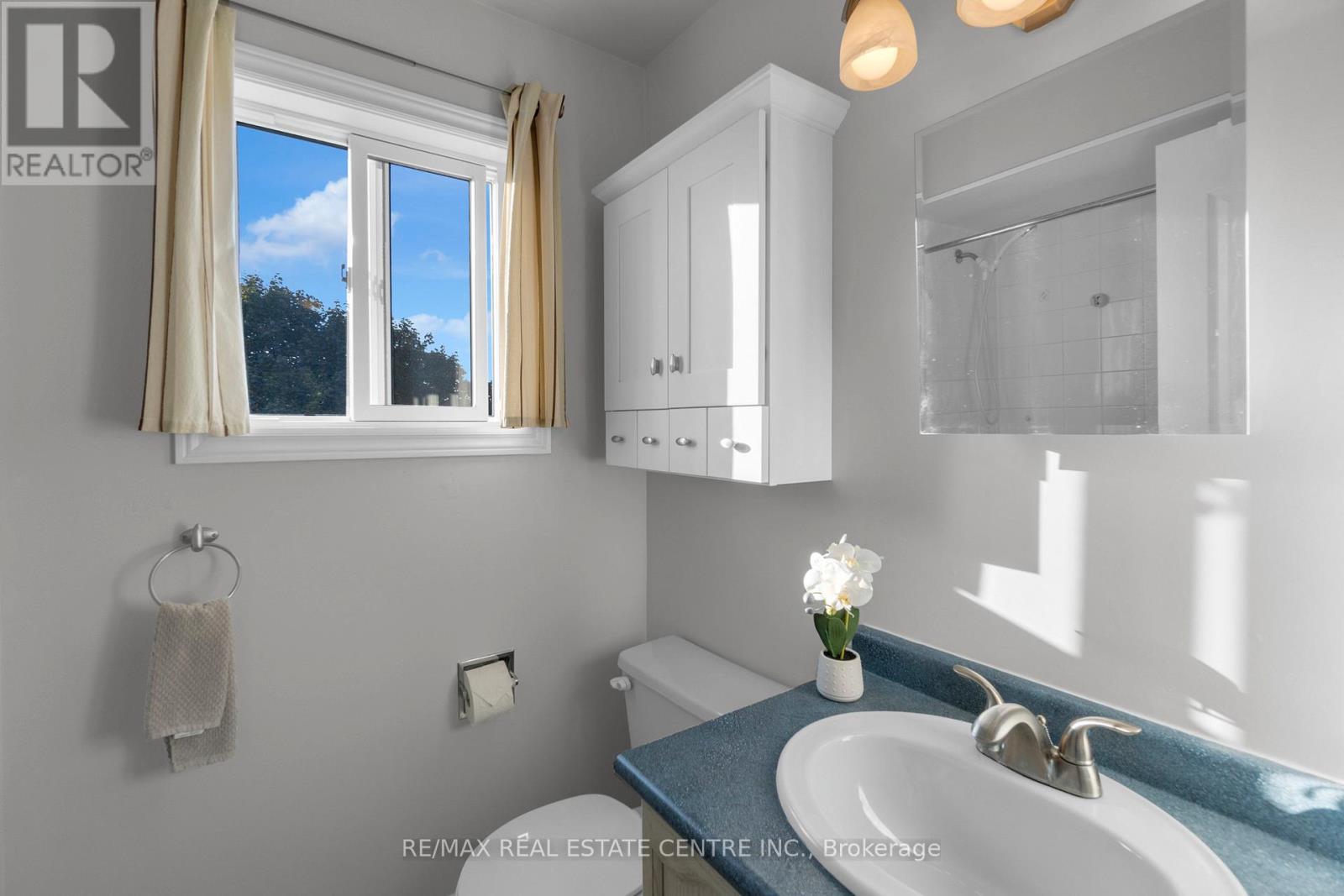 21 Watson Road, Halton Hills, Ontario  L7G 5P4 - Photo 30 - W12468019