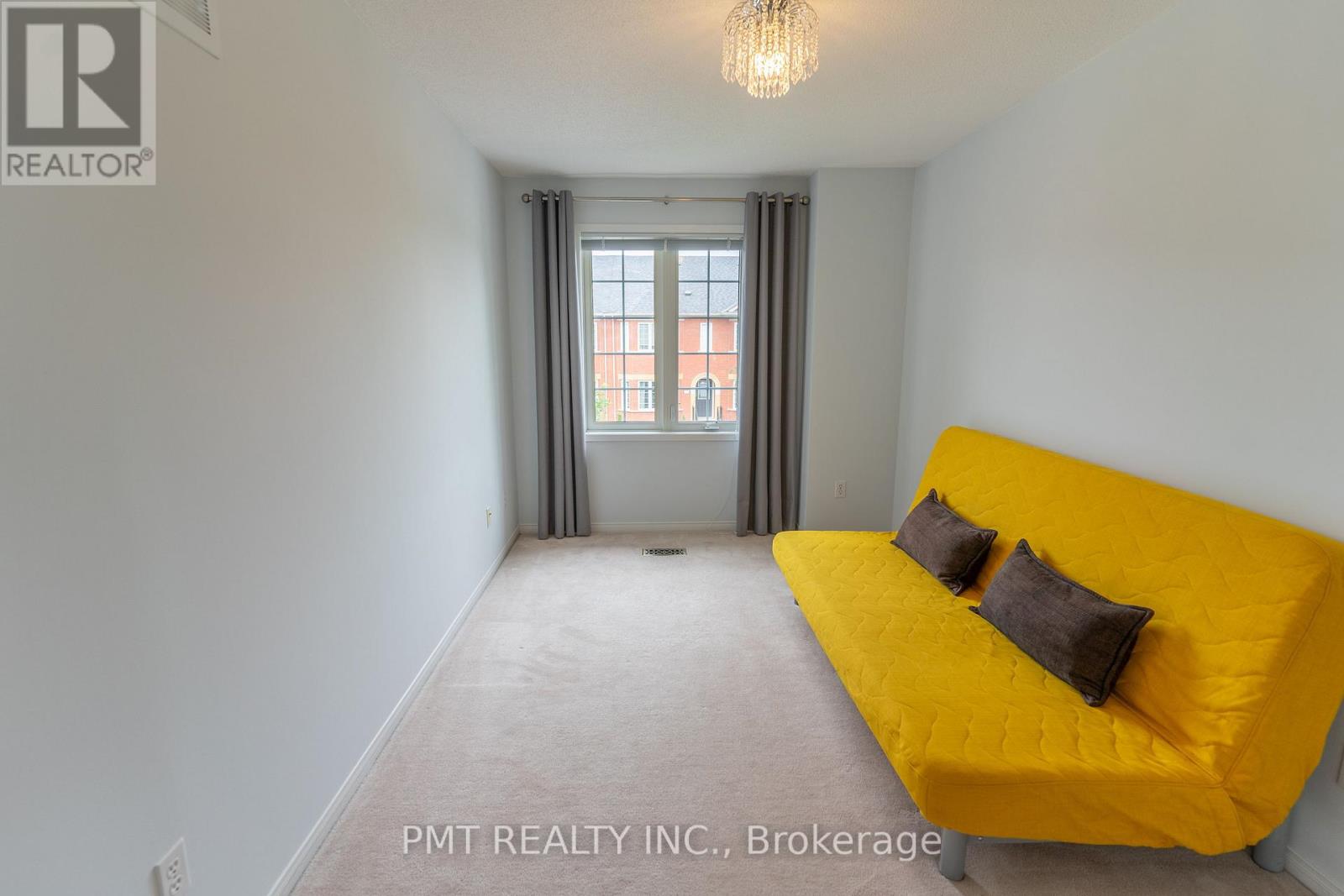2151 Forest Gate Park, Oakville, Ontario  L6M 4B3 - Photo 7 - W12468049