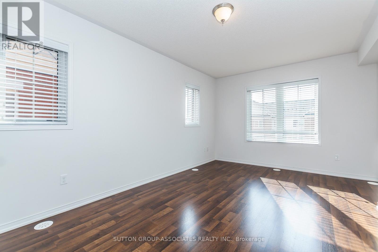 10 - 2508 Post Road, Oakville, Ontario  L6H 0K1 - Photo 15 - W12468064