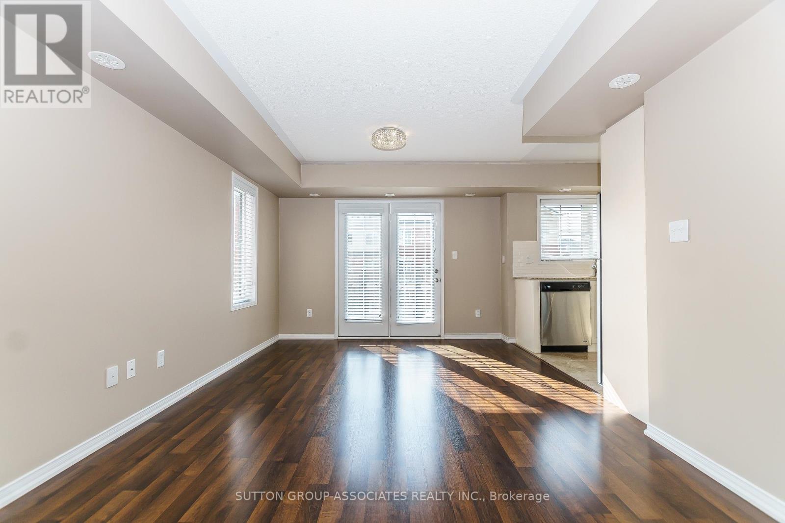10 - 2508 Post Road, Oakville, Ontario  L6H 0K1 - Photo 3 - W12468064