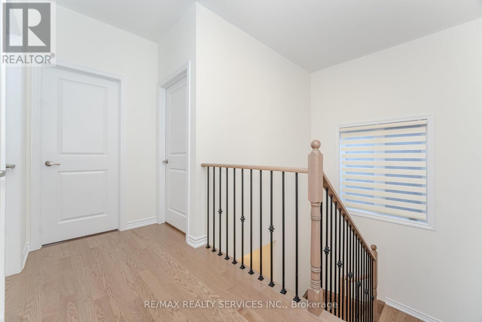29 Lippa Drive, Caledon, Ontario  L7C 4M3 - Photo 17 - W12468071