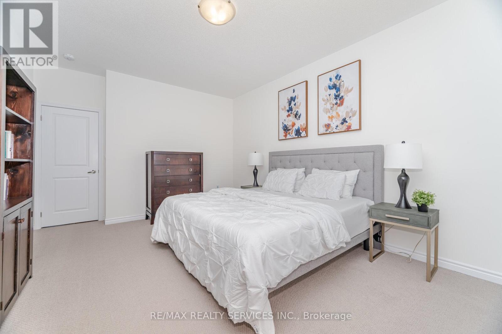 29 Lippa Drive, Caledon, Ontario  L7C 4M3 - Photo 19 - W12468071
