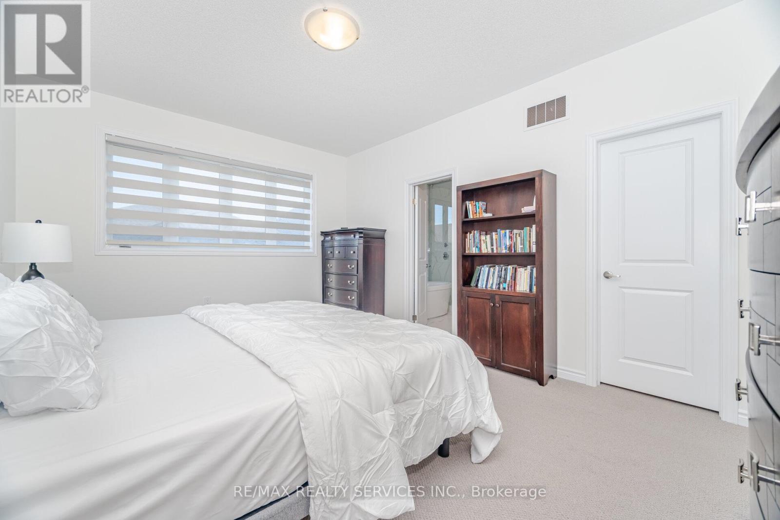 29 Lippa Drive, Caledon, Ontario  L7C 4M3 - Photo 21 - W12468071