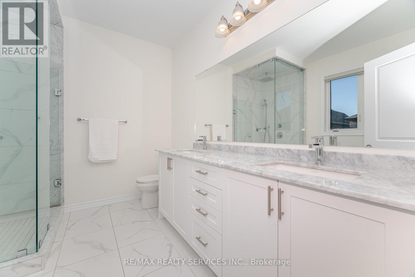 29 Lippa Drive, Caledon, Ontario  L7C 4M3 - Photo 22 - W12468071