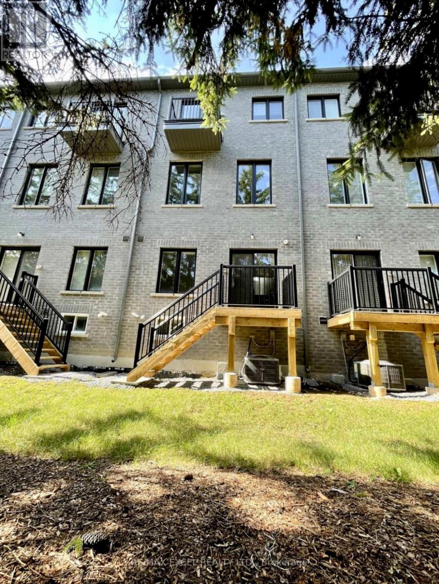 49 Armillo Place, Markham, Ontario  L6E 0V4 - Photo 3 - N12467359