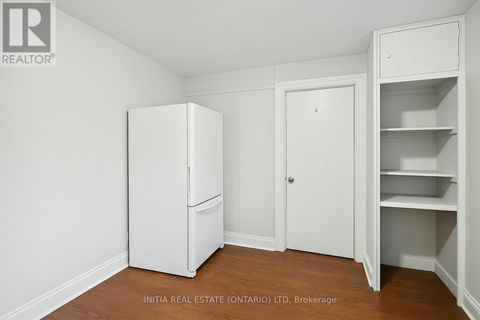 150 College Avenue N, Sarnia, Ontario  N7T 6B3 - Photo 12 - X12468124