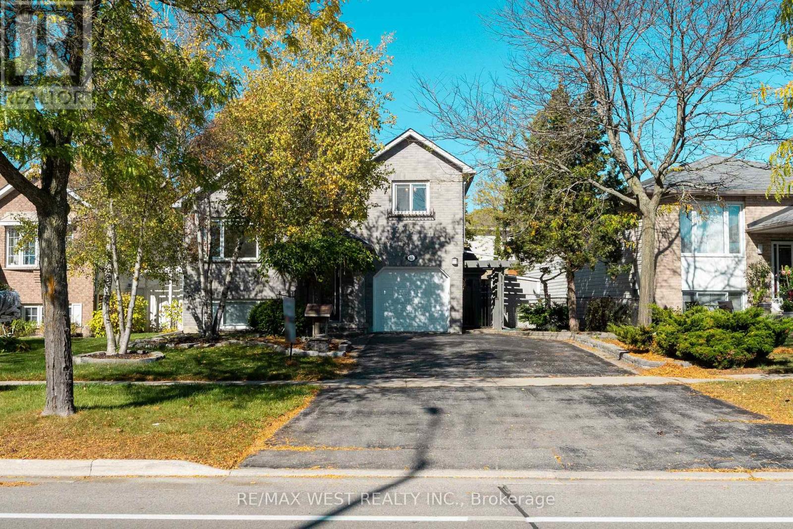 852 Beatrice Street E, Oshawa, Ontario  L1K 2H7 - Photo 4 - E12457877
