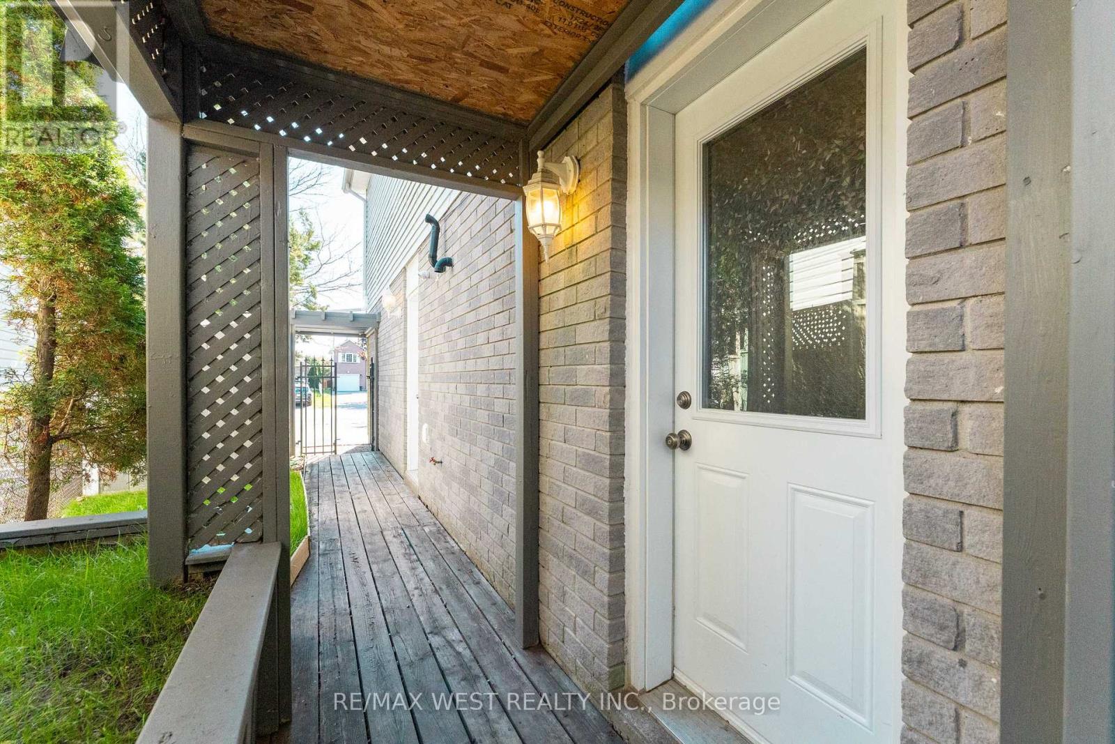 852 Beatrice Street E, Oshawa, Ontario  L1K 2H7 - Photo 41 - E12457877