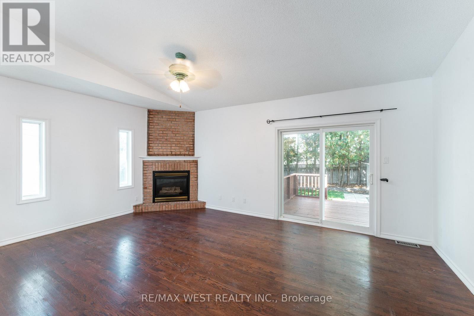 852 Beatrice Street E, Oshawa, Ontario  L1K 2H7 - Photo 8 - E12457877