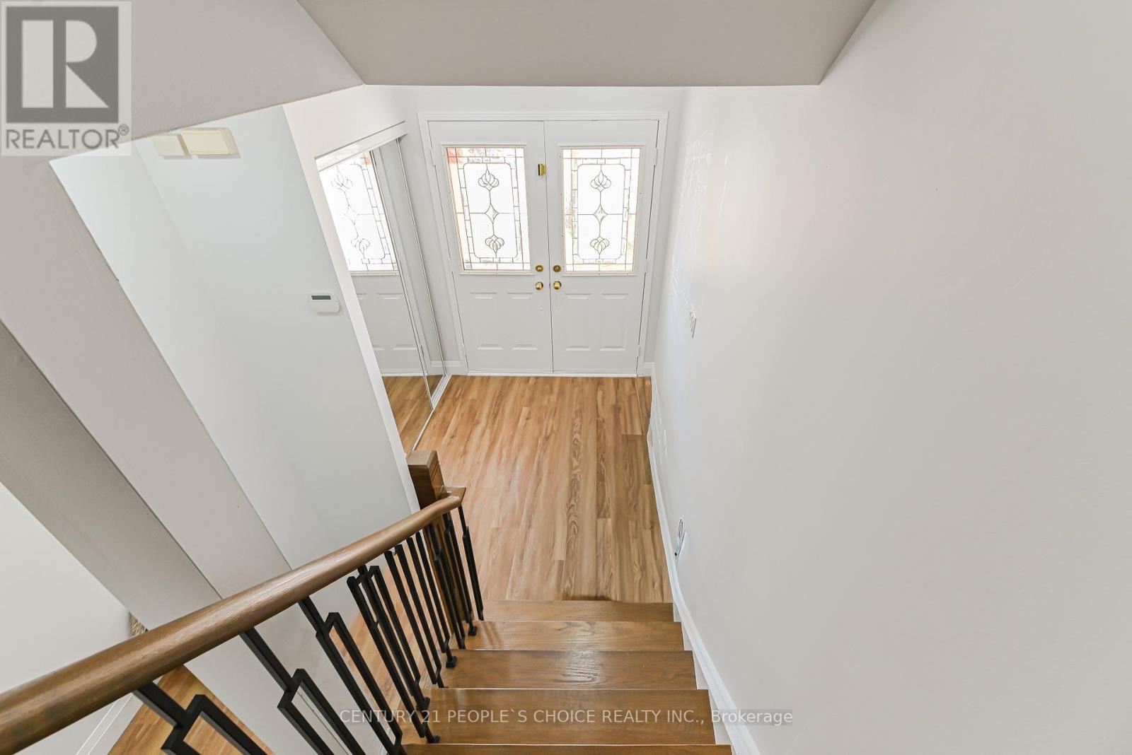 116 Goldenlight Circle, Brampton, Ontario  L6X 4N6 - Photo 18 - W12465695