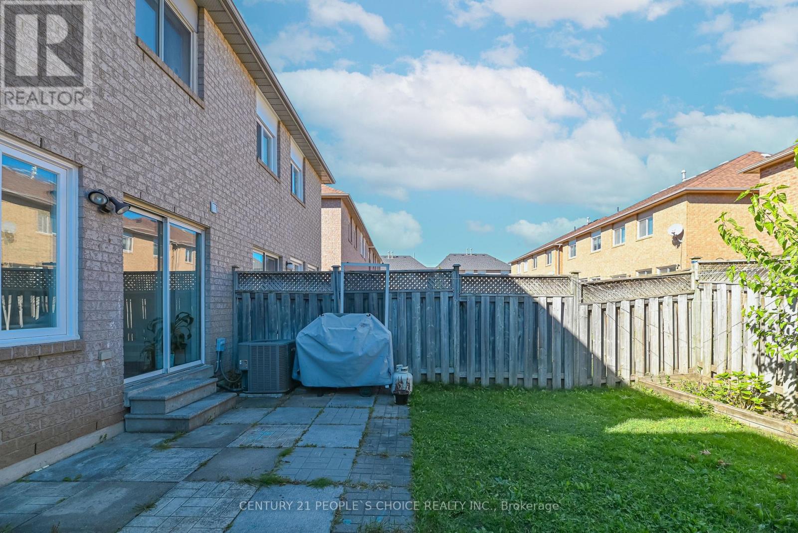116 Goldenlight Circle, Brampton, Ontario  L6X 4N6 - Photo 41 - W12465695