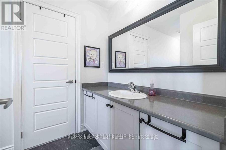 253 Kinsman Drive, Hamilton, Ontario  L0R 1C0 - Photo 31 - X12467923
