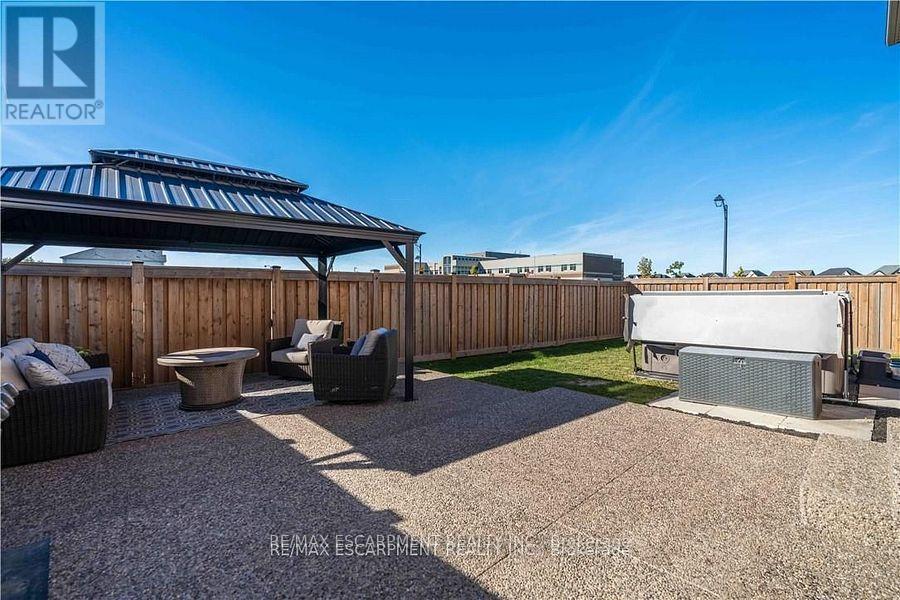 253 Kinsman Drive, Hamilton, Ontario  L0R 1C0 - Photo 41 - X12467923