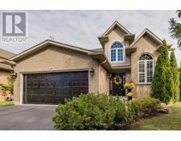 26 GRASSYPLAIN DRIVE, Hamilton, Ontario