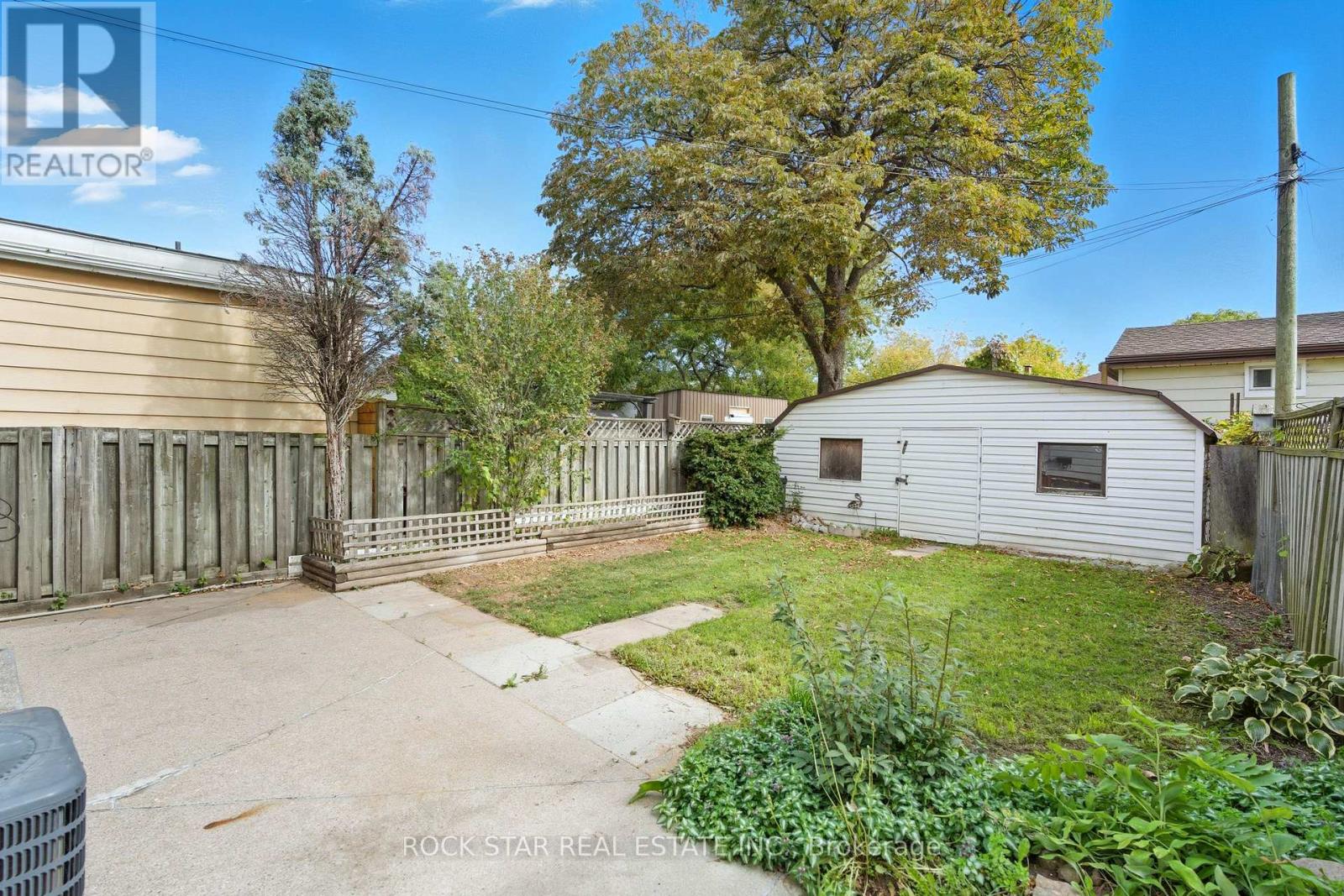 116 Robins Avenue, Hamilton, Ontario  L8H 4N7 - Photo 33 - X12467968