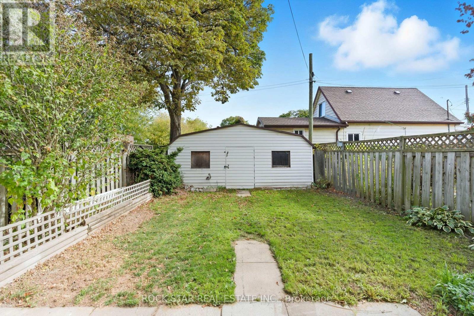 116 Robins Avenue, Hamilton, Ontario  L8H 4N7 - Photo 37 - X12467968