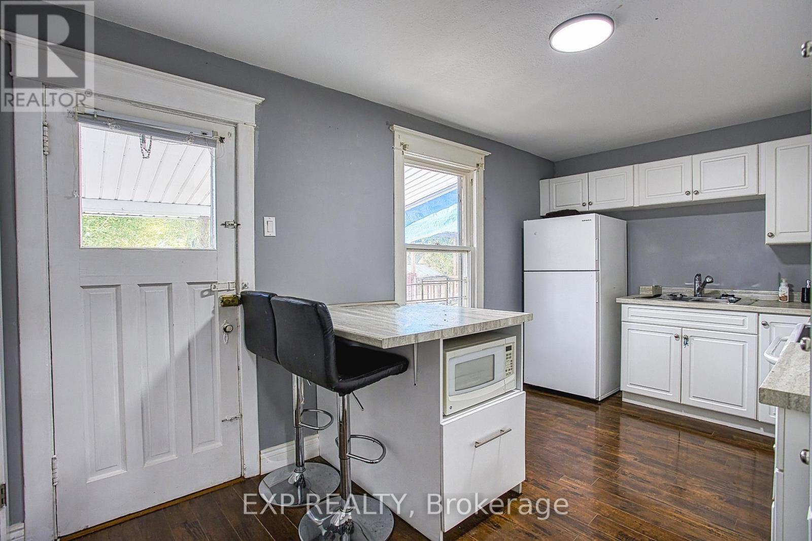 118 Garside Avenue N, Hamilton, Ontario  L8H 4W3 - Photo 13 - X12467970
