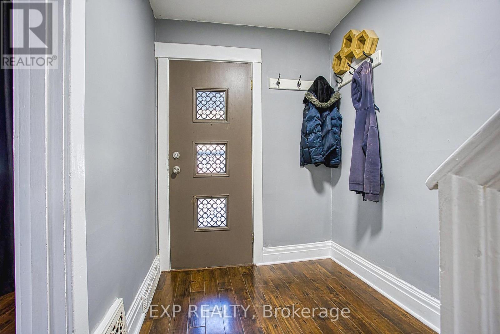 118 Garside Avenue N, Hamilton, Ontario  L8H 4W3 - Photo 7 - X12467970