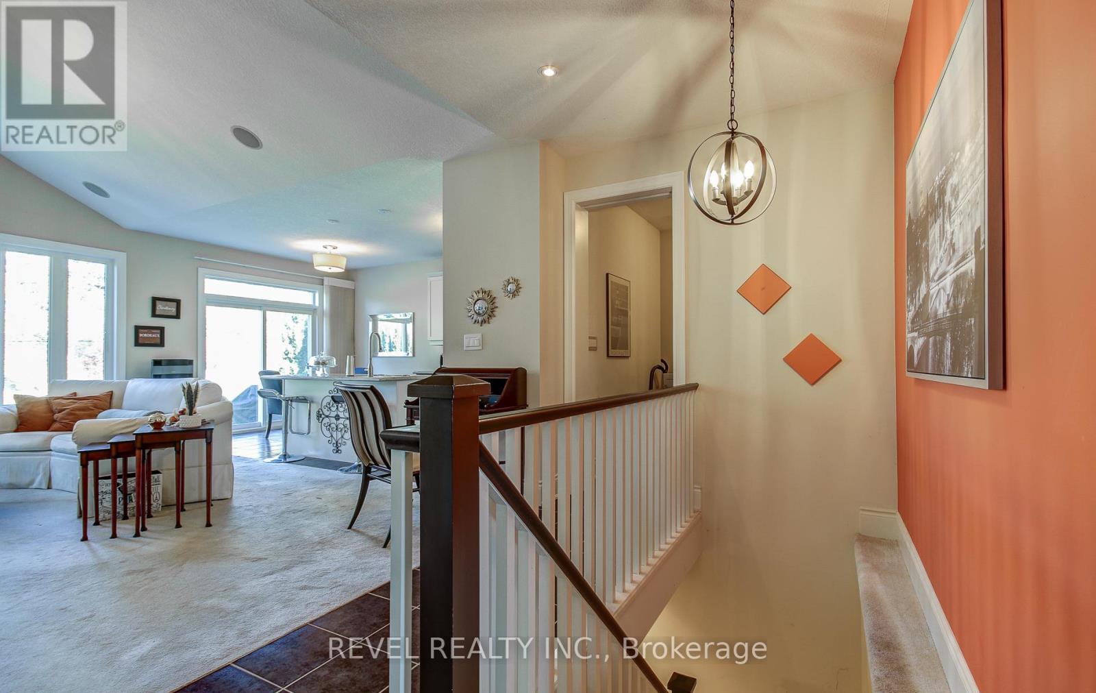 126 Aberfoyle Mill Crescent, Puslinch, Ontario  N1H 6H9 - Photo 7 - X12468031