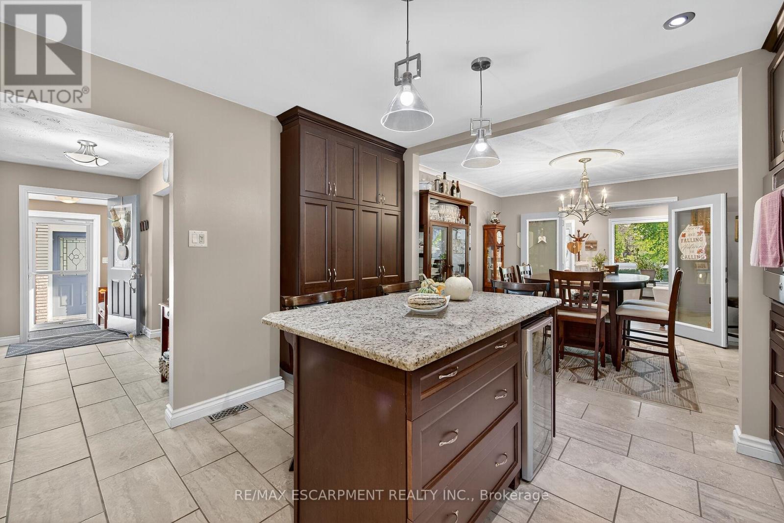 477 Lynden Road, Brantford, Ontario  N3T 5M1 - Photo 11 - X12468080