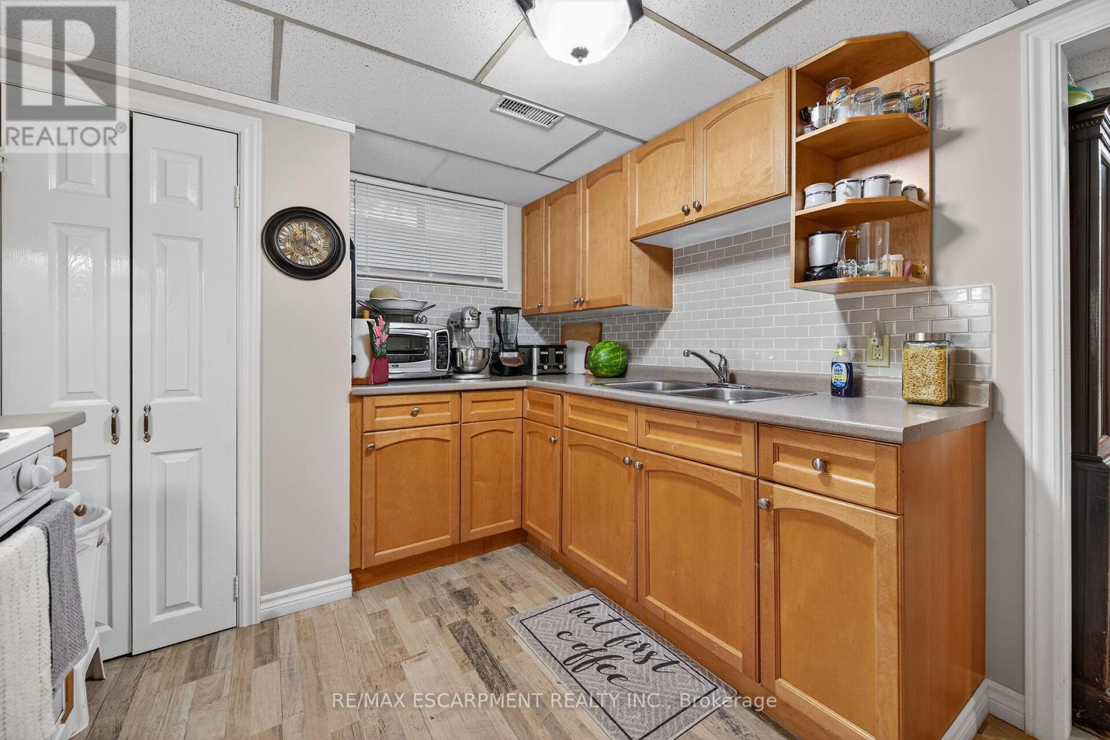 477 Lynden Road, Brantford, Ontario  N3T 5M1 - Photo 37 - X12468080