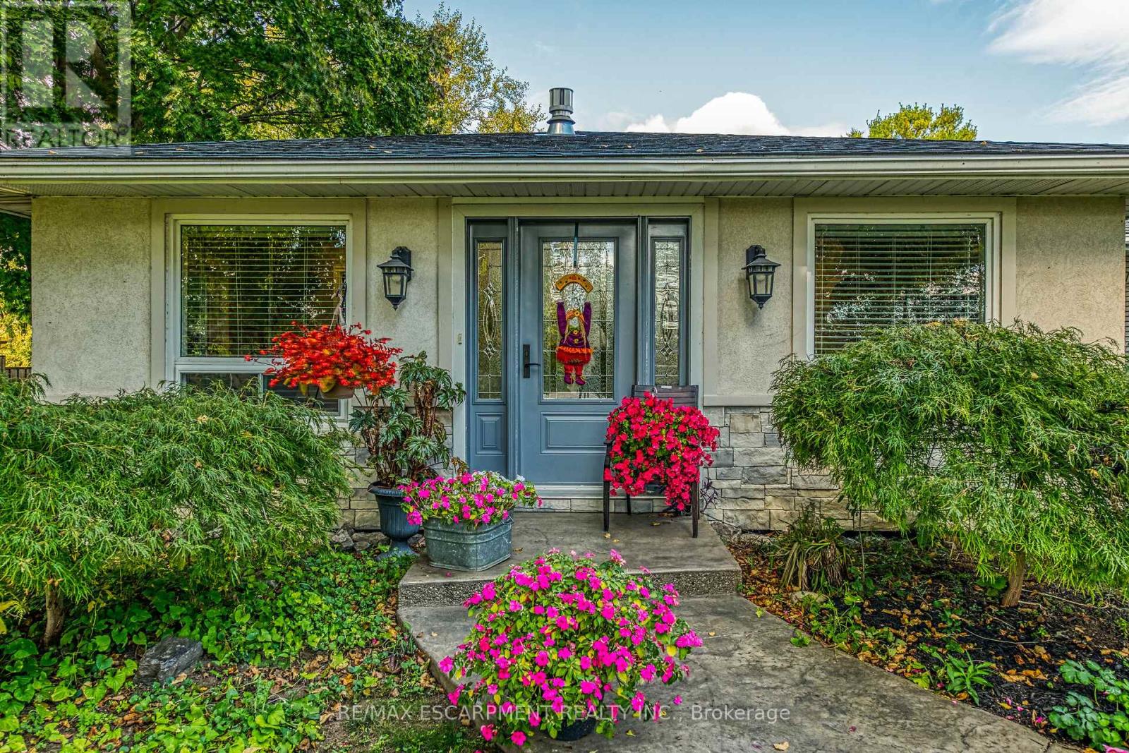 477 Lynden Road, Brantford, Ontario  N3T 5M1 - Photo 4 - X12468080