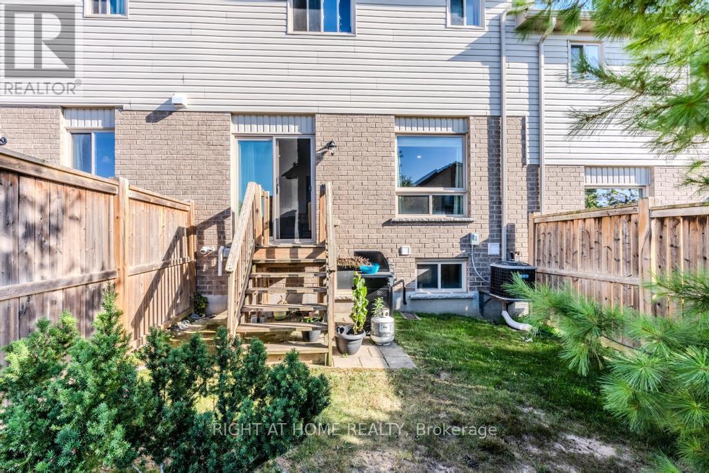 26 - 14 Amos Drive, Guelph, Ontario  N1L 0M2 - Photo 20 - X12468087
