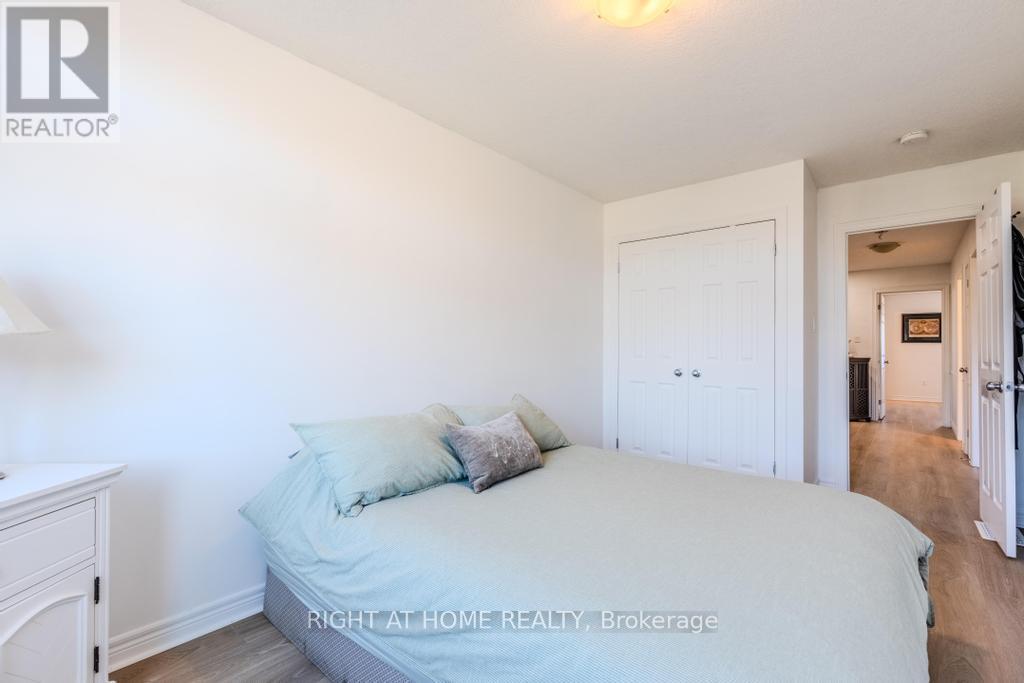 26 - 14 Amos Drive, Guelph, Ontario  N1L 0M2 - Photo 25 - X12468087