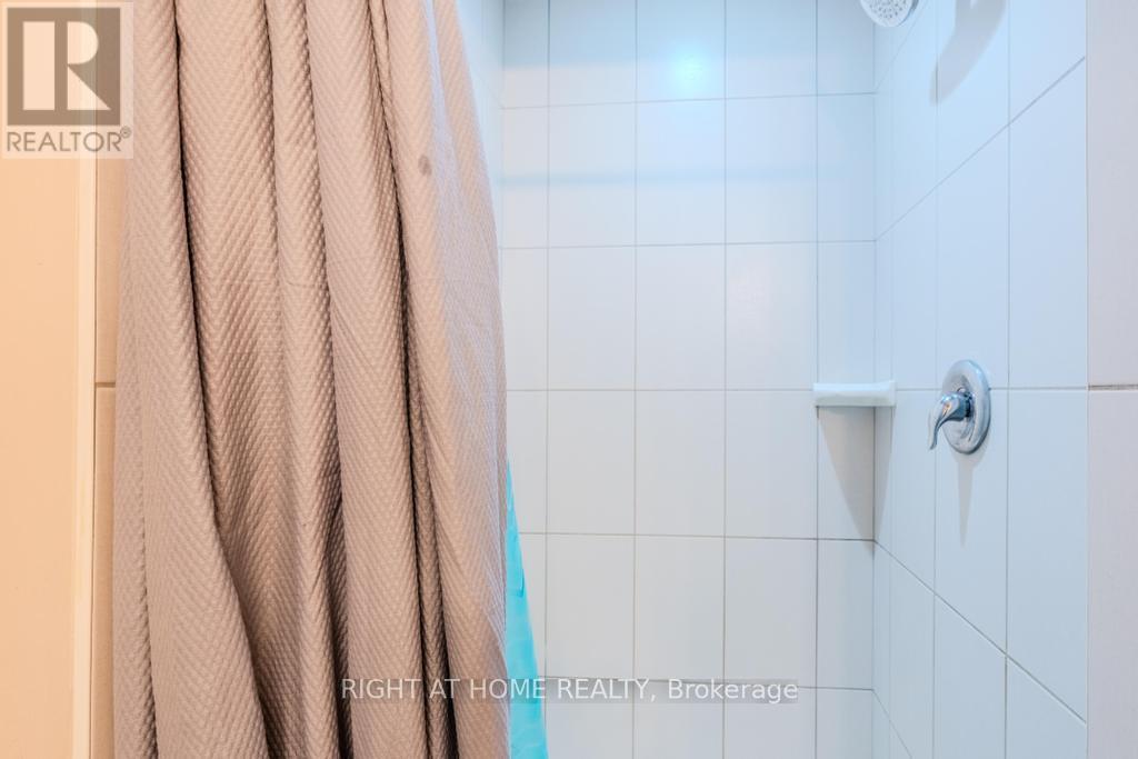 26 - 14 Amos Drive, Guelph, Ontario  N1L 0M2 - Photo 29 - X12468087
