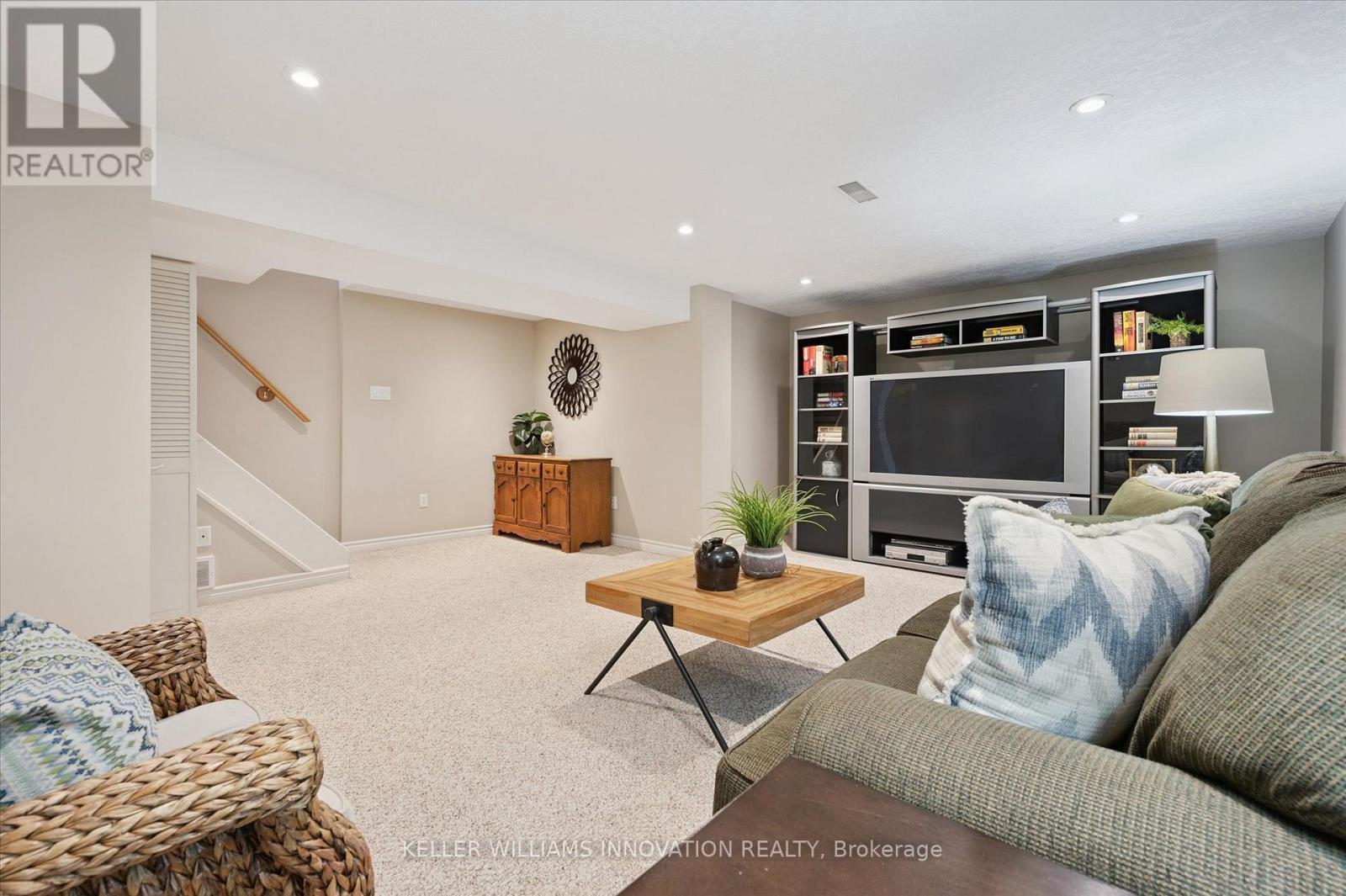 153 Forestwood Drive, Kitchener, Ontario  N2N 1B7 - Photo 27 - X12468093