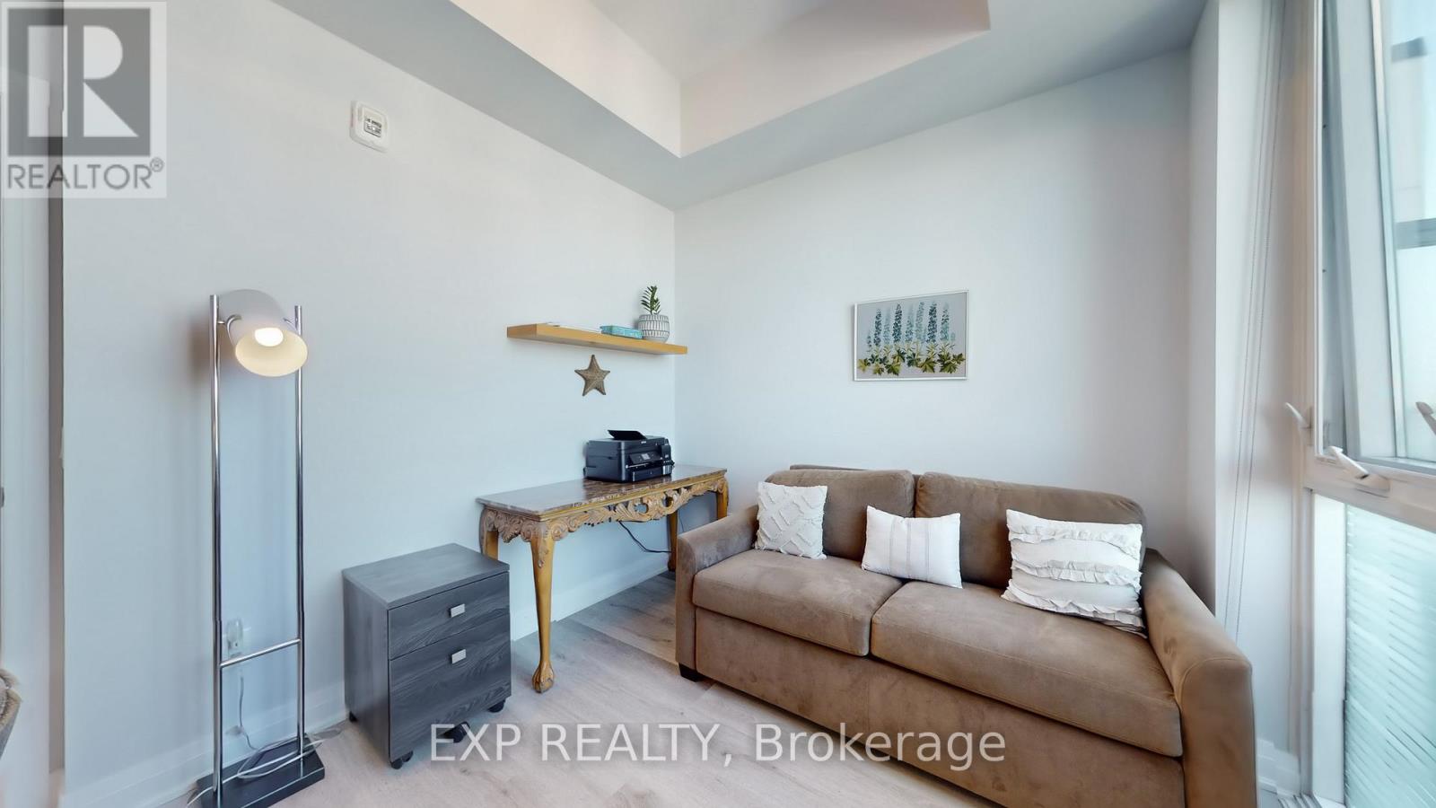 640 - 16 Concord Place, Grimsby, Ontario  L3M 0J1 - Photo 31 - X12463766