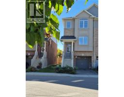 13 BARLEY Lane, ancaster, Ontario