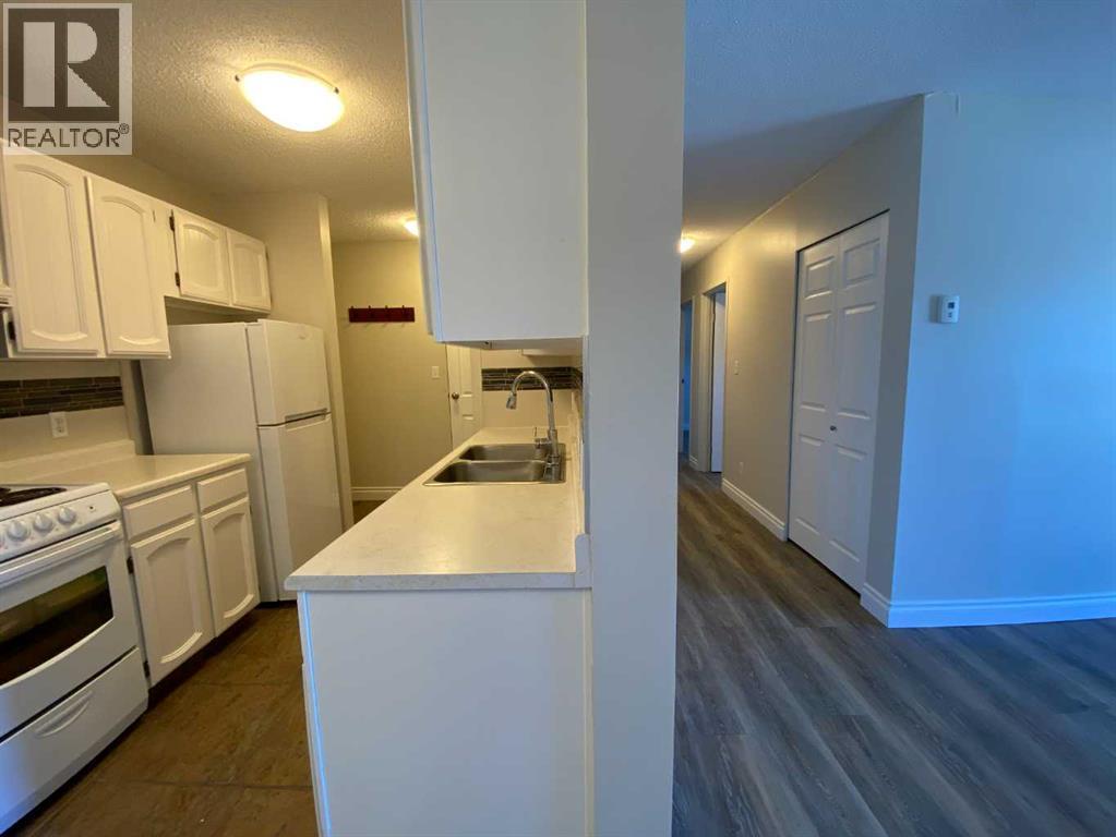 411, 8601 22 Avenue, Coleman, Alberta  T0K 0M0 - Photo 4 - A2264799