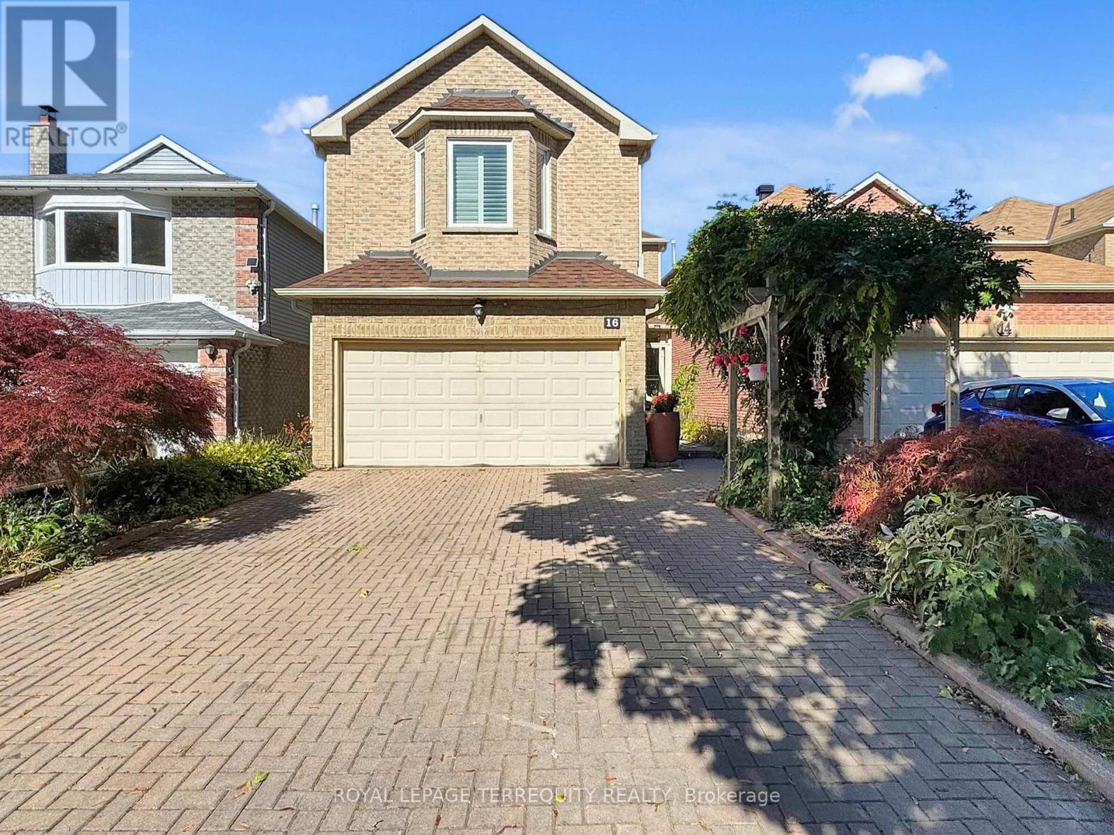 16 AUDRELANE COURT, Toronto, Ontario