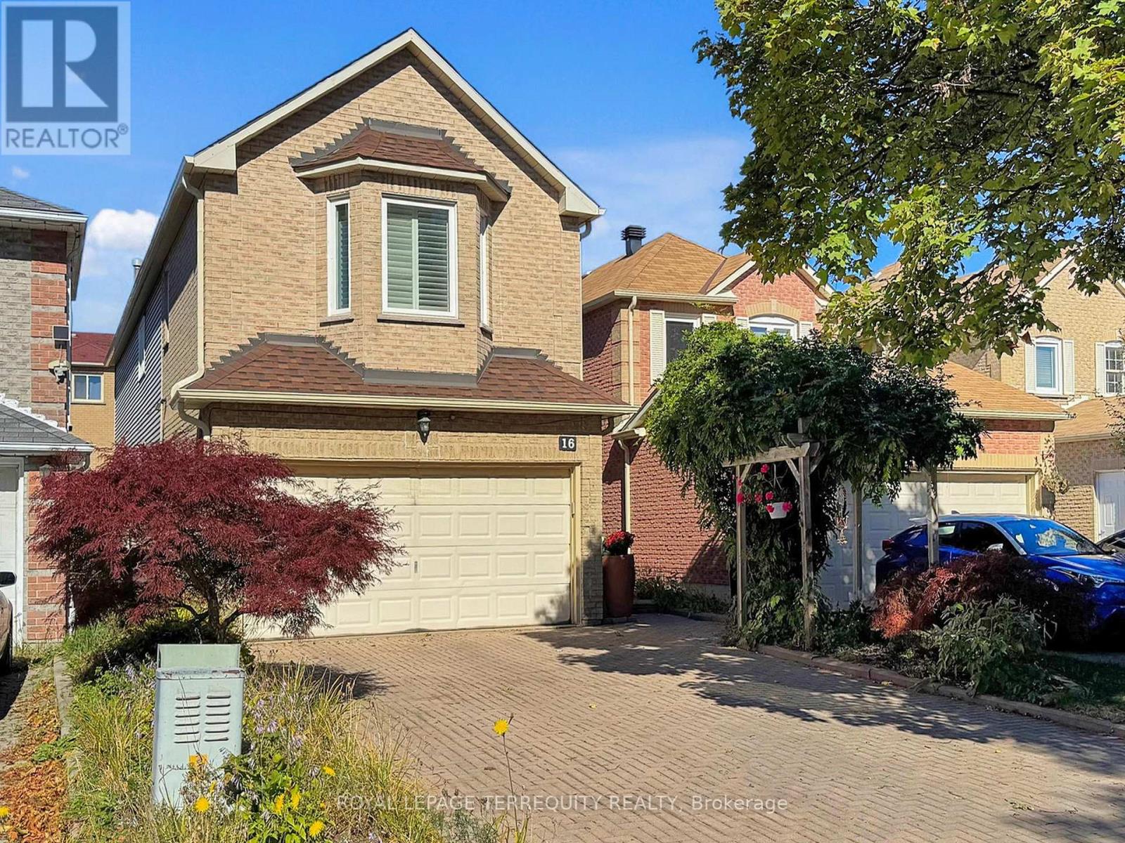 16 Audrelane Court, Toronto, Ontario  M1V 3S4 - Photo 2 - E12466197