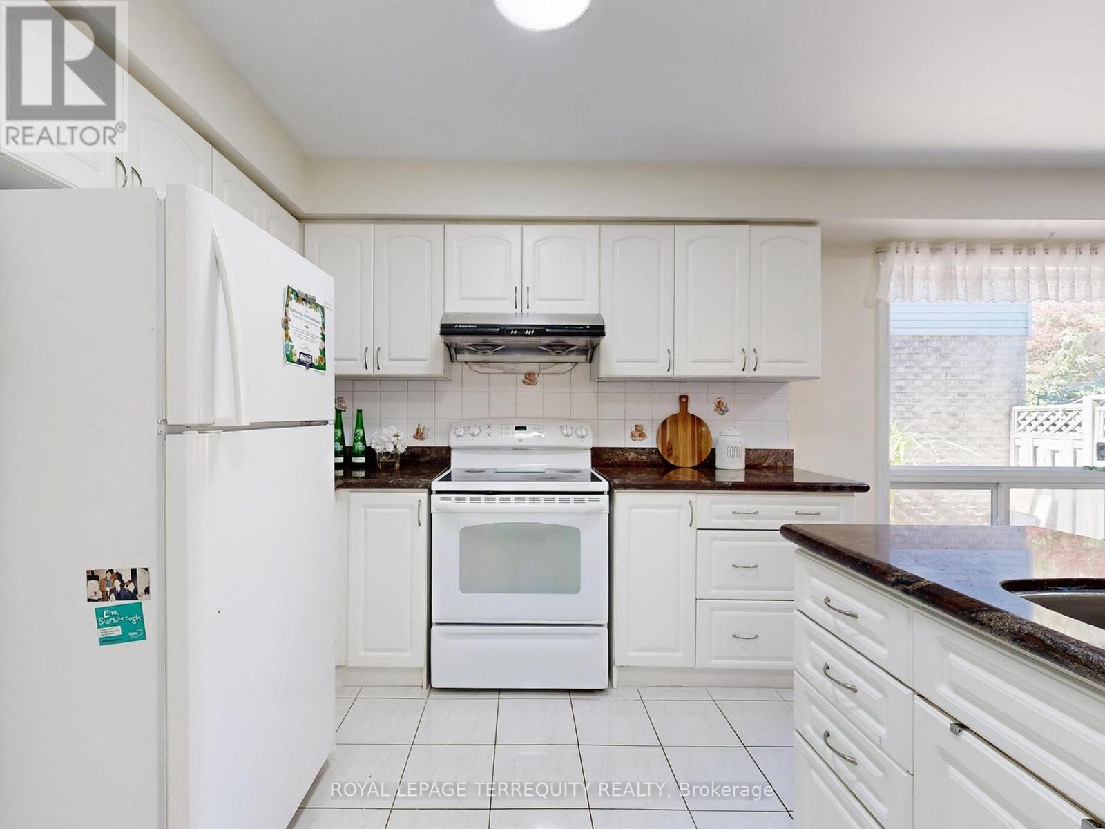 16 Audrelane Court, Toronto, Ontario  M1V 3S4 - Photo 19 - E12466197