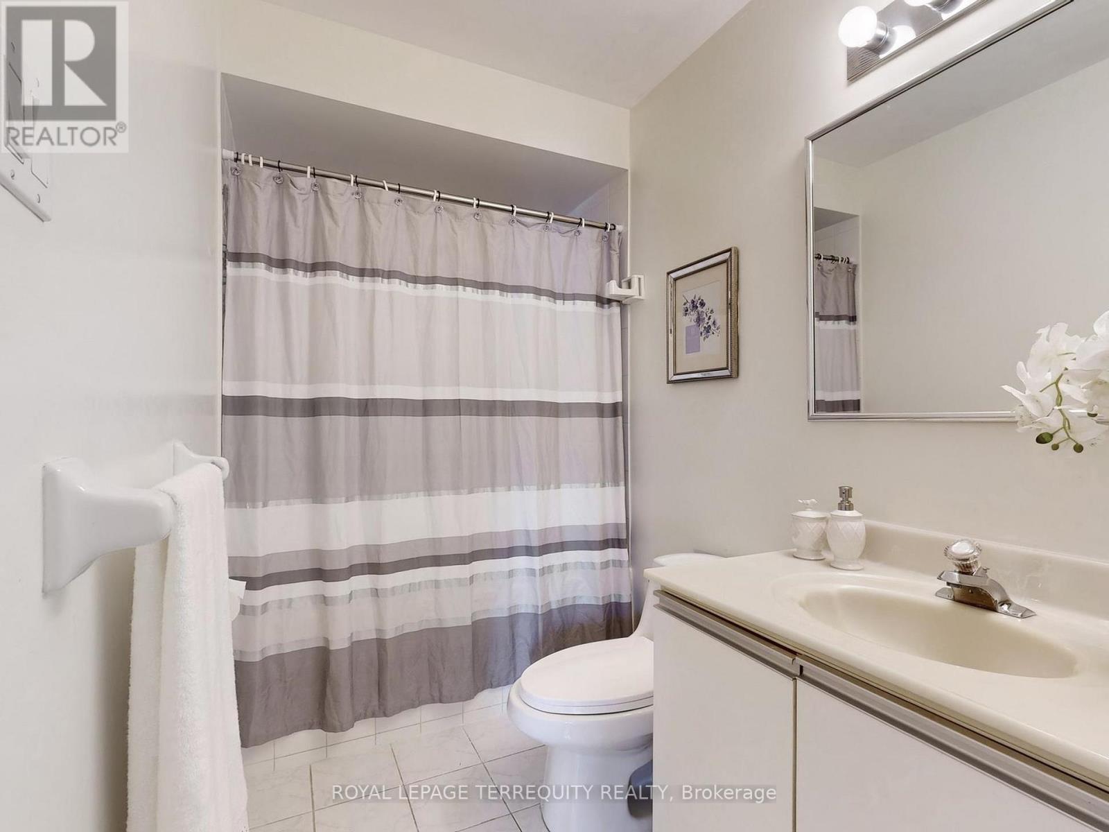 16 Audrelane Court, Toronto, Ontario  M1V 3S4 - Photo 35 - E12466197