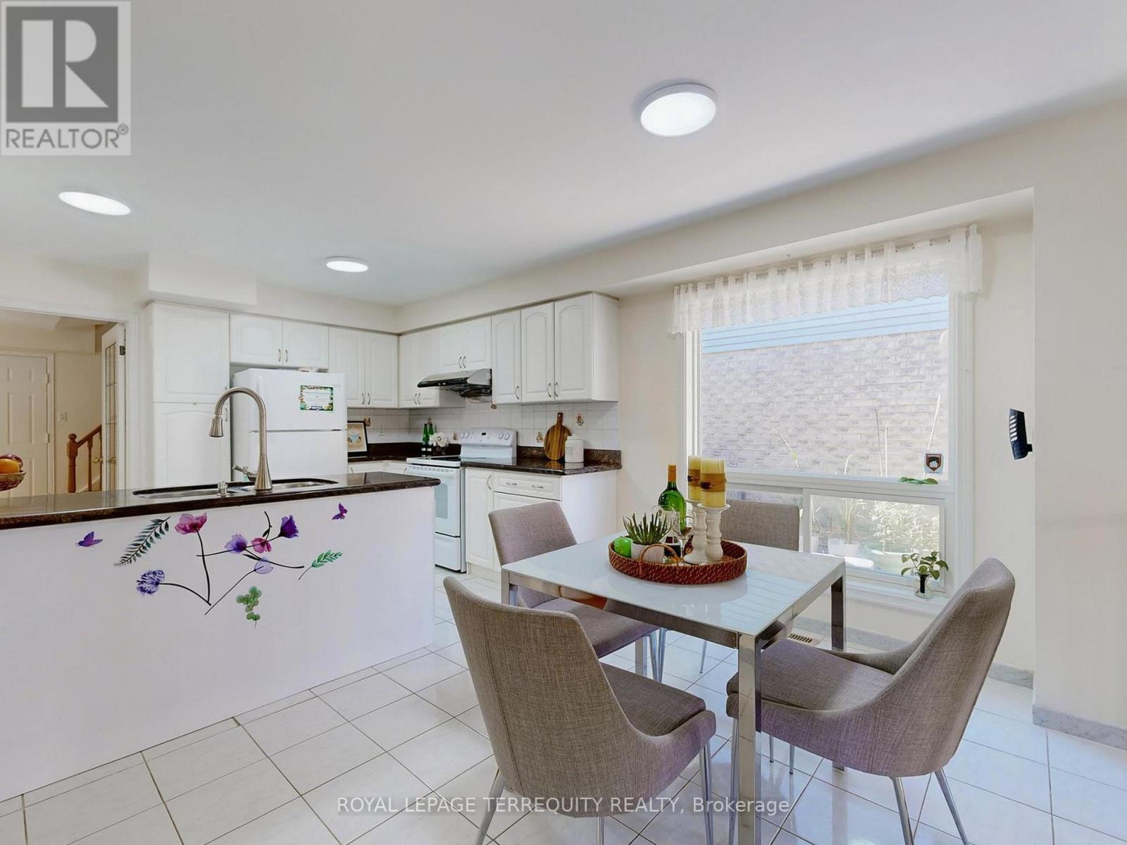 16 Audrelane Court, Toronto, Ontario  M1V 3S4 - Photo 15 - E12466197