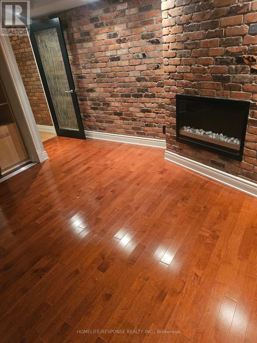 809 - 2111 Lakeshore Boulevard W, Toronto, Ontario  M8V 4B2 - Photo 6 - W12462933
