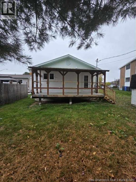 946 Meadow Avenue, Bathurst, New Brunswick  E2A 2H6 - Photo 30 - NB128684